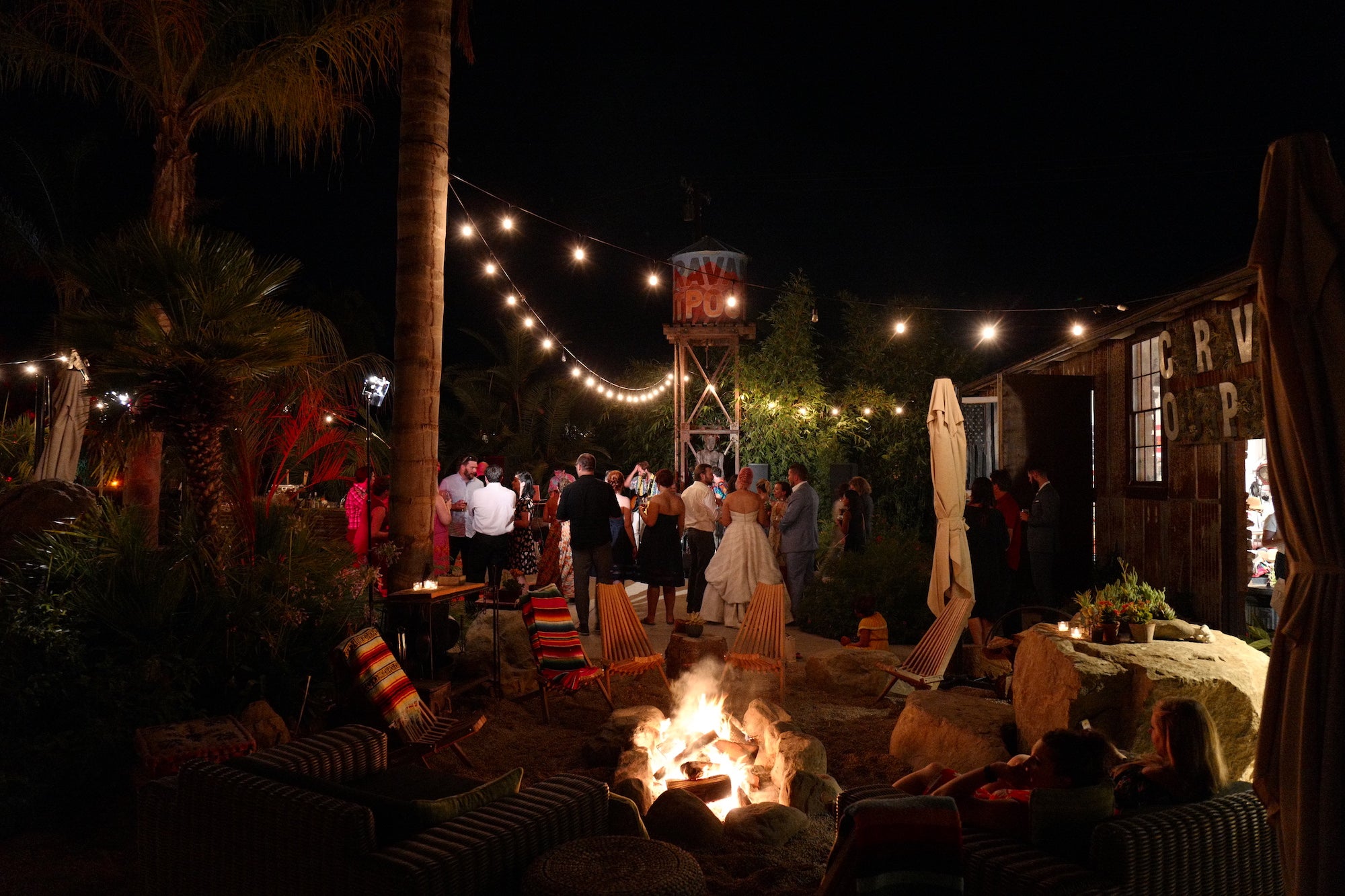 fire_pit_with_bride - CARAVAN OUTPOST