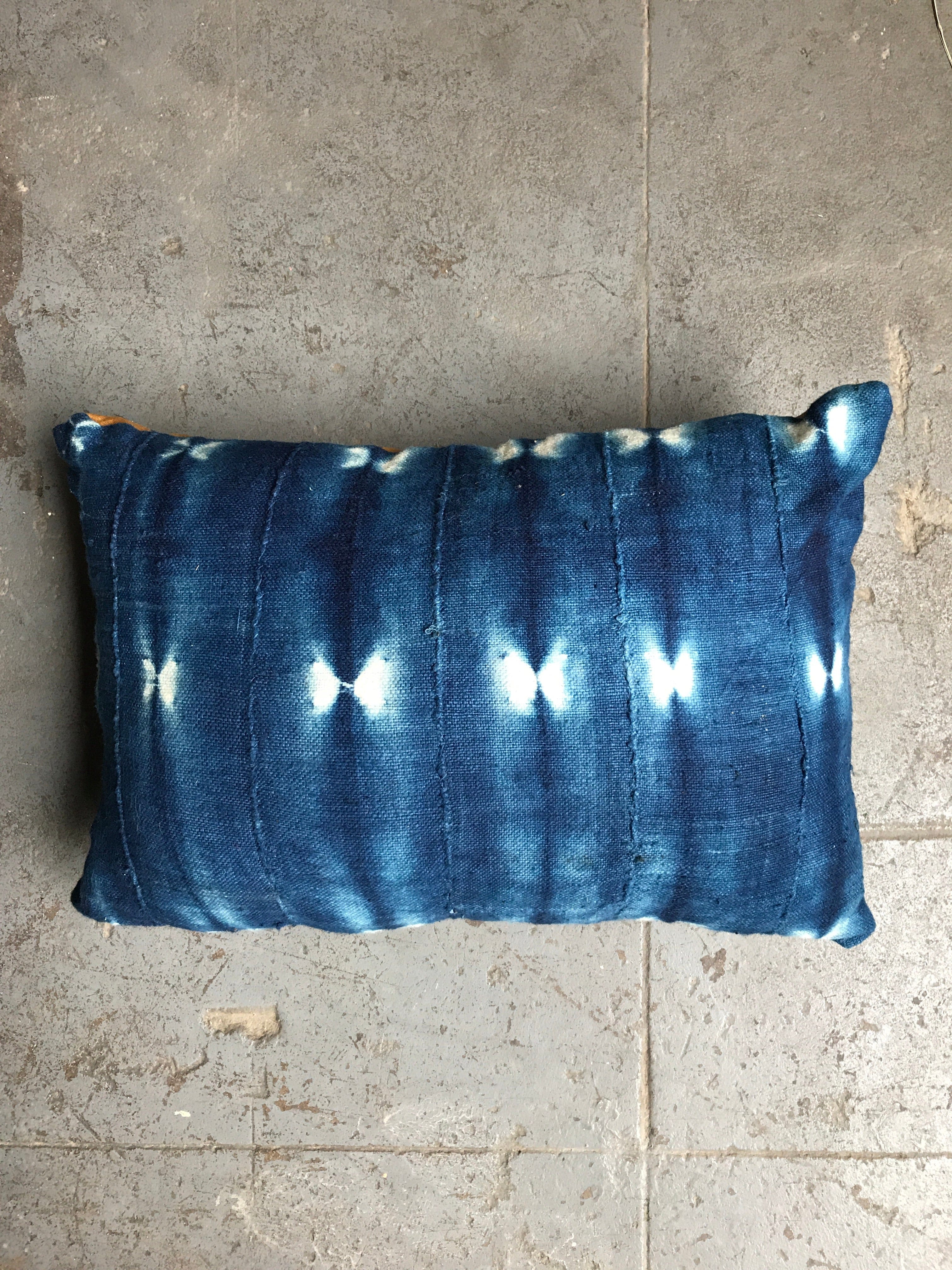 Caravan Outpost 14" x 20" Custom Lumbar Pillow