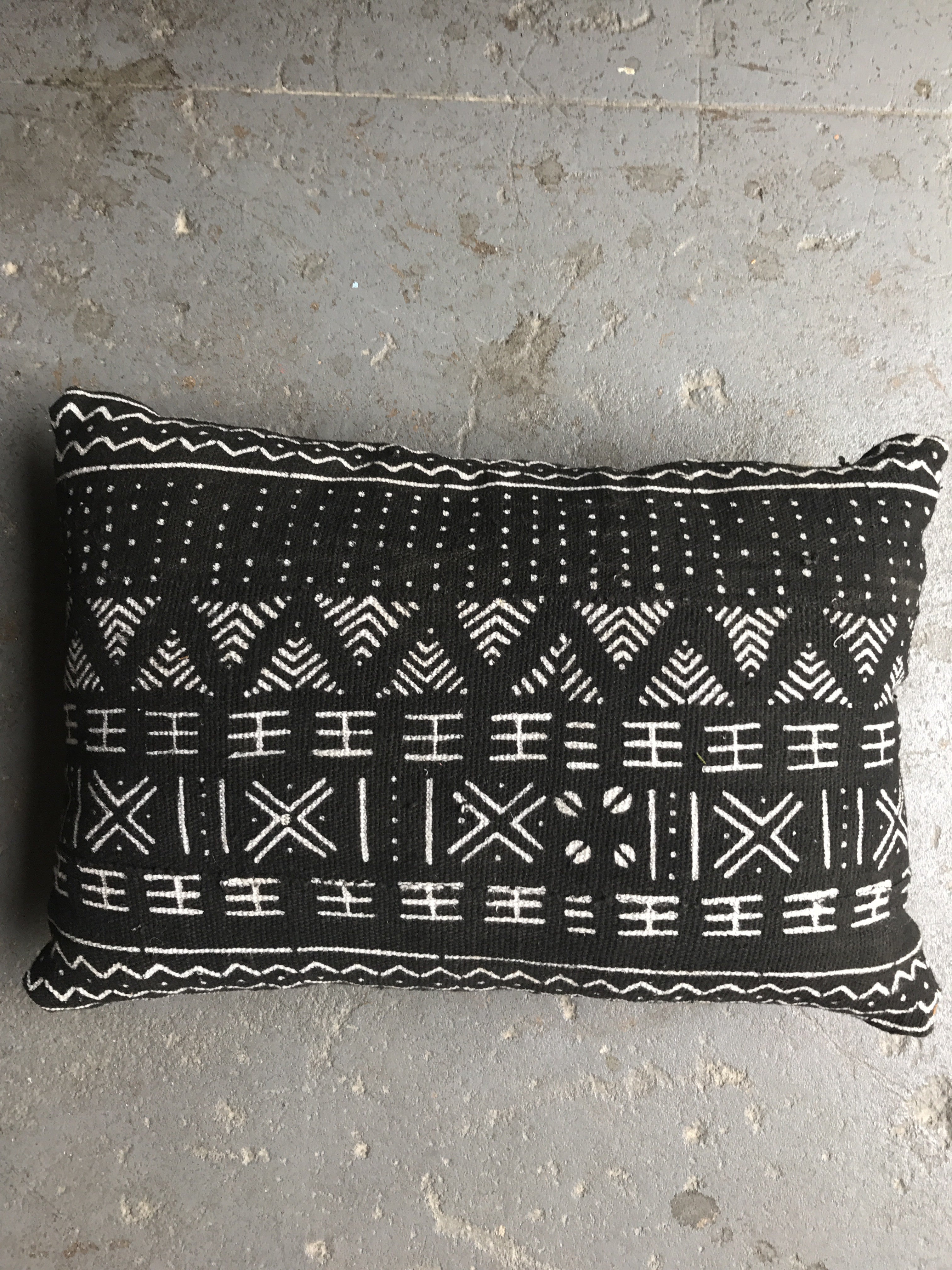 Caravan Outpost 14" x 20" Custom Lumbar Pillow