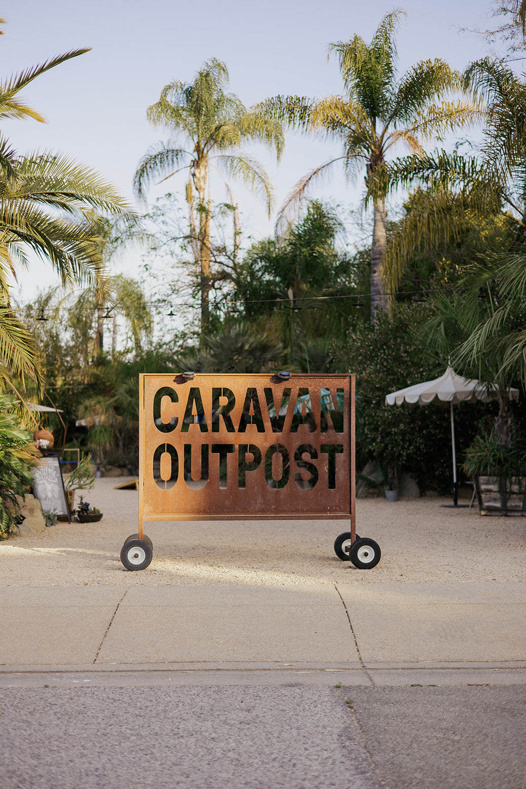 Caravan_Outpost_CarlyWesolowskiPhotography-27 - CARAVAN OUTPOST