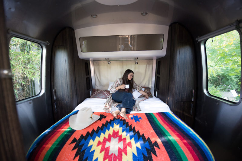 MarianaSchulze2018-172-800x533 - CARAVAN OUTPOST