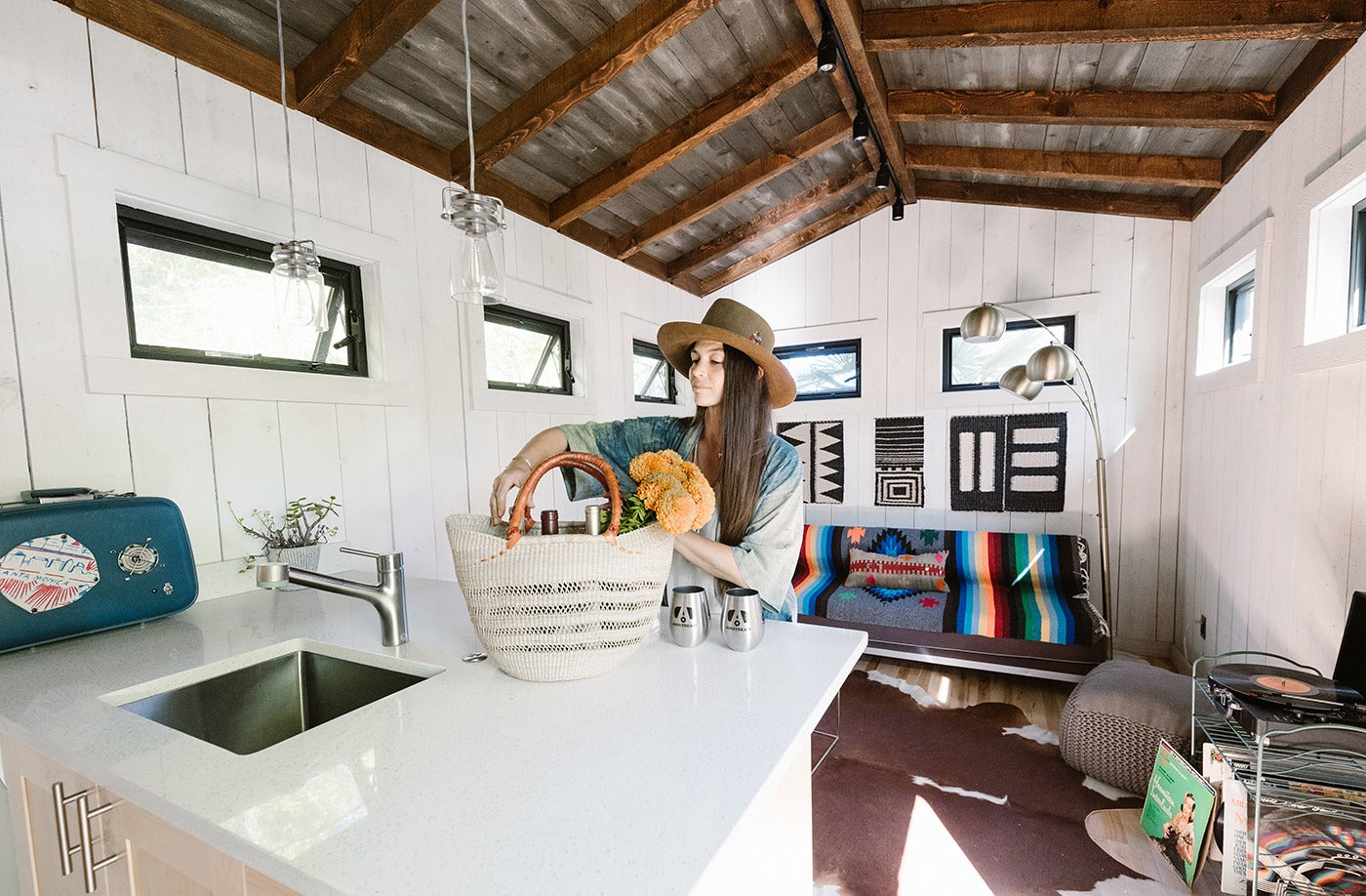 imgi_34_julian-living-area-jaclyn-SMALL - CARAVAN OUTPOST