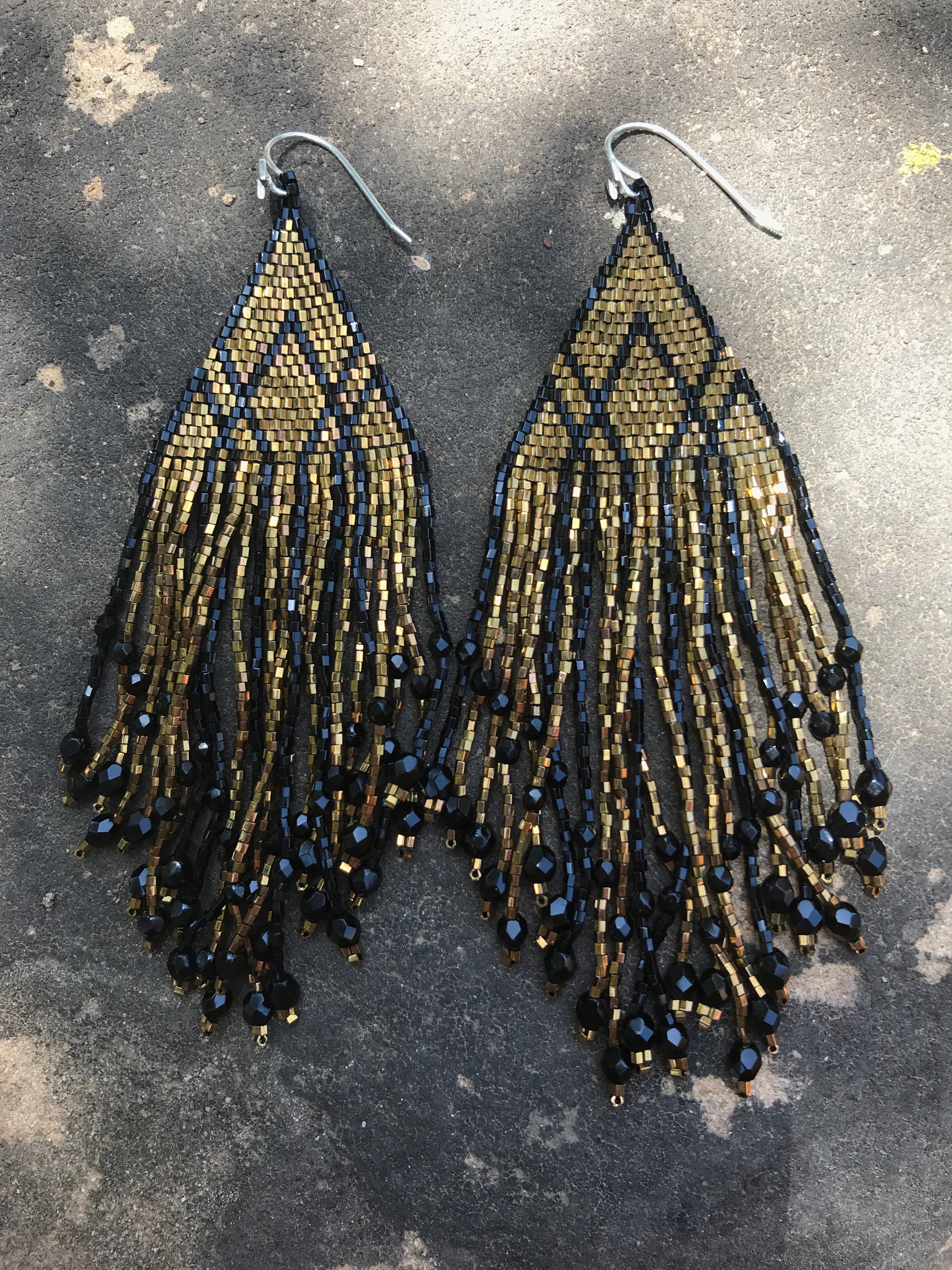 Huichol Love Fiero Earrings - CARAVAN OUTPOST
