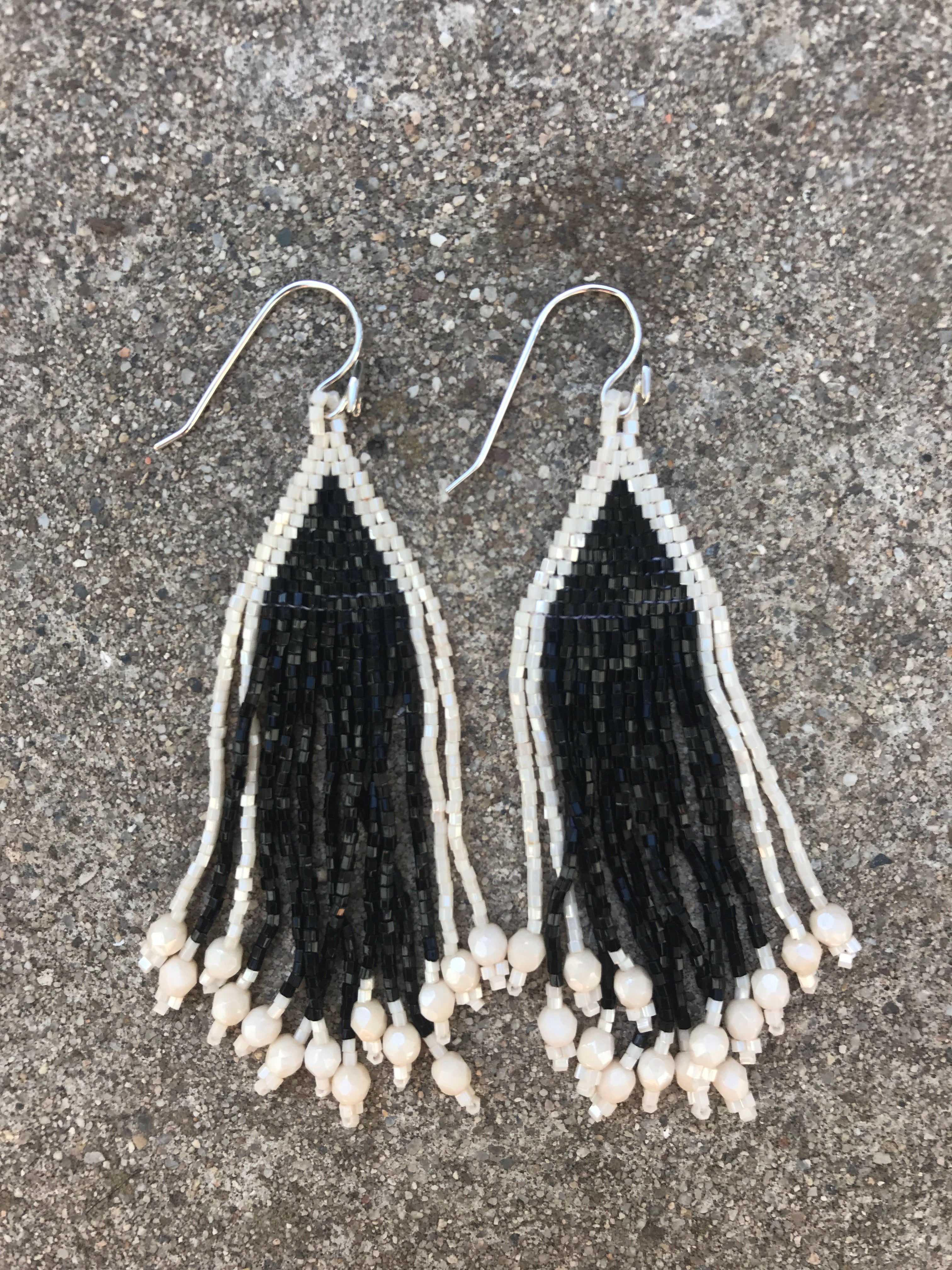 Huichol Love Fiero Earrings - CARAVAN OUTPOST