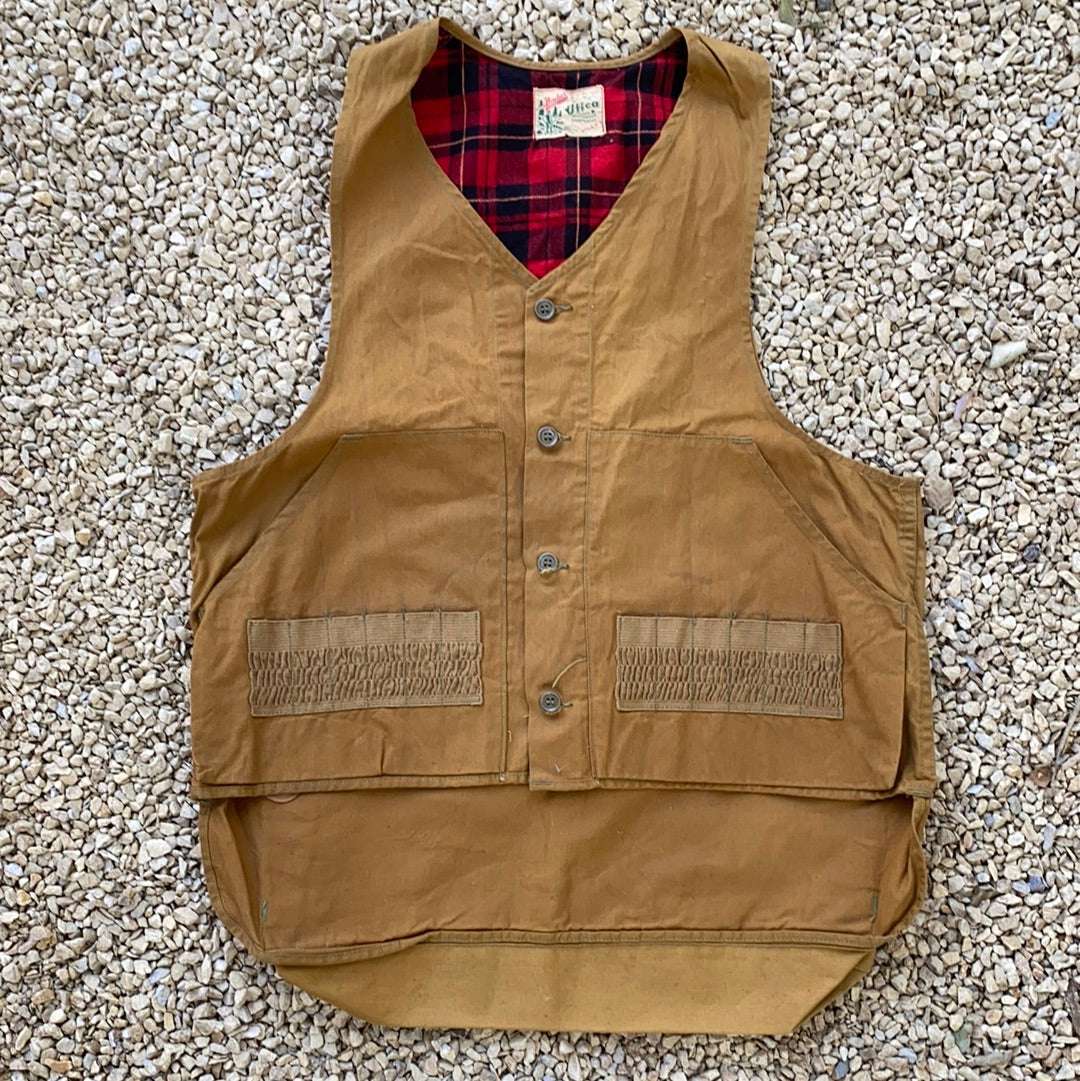 Vintage Hunting Vest - CARAVAN OUTPOST