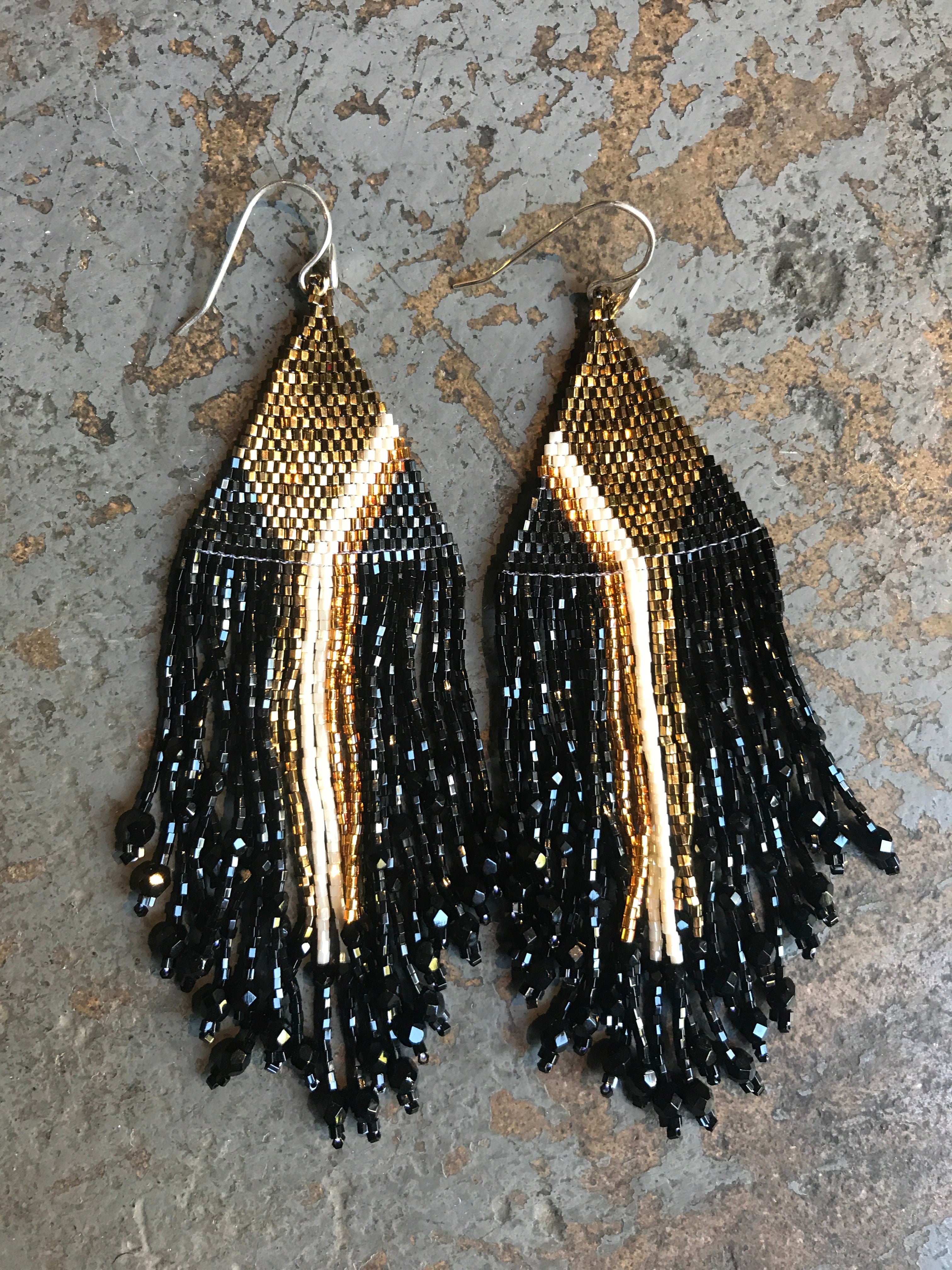 Huichol Love Fiero Earrings - CARAVAN OUTPOST