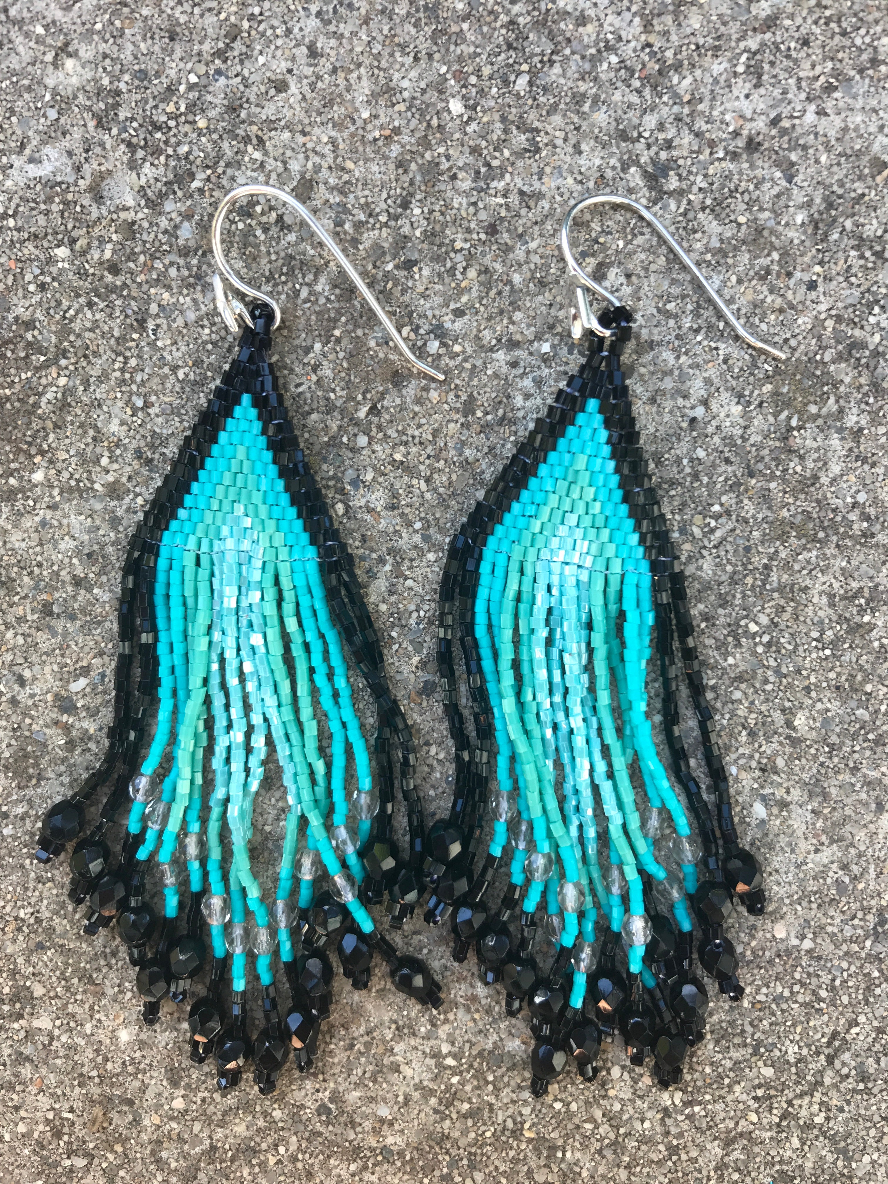 Huichol Love Fiero Earrings - CARAVAN OUTPOST
